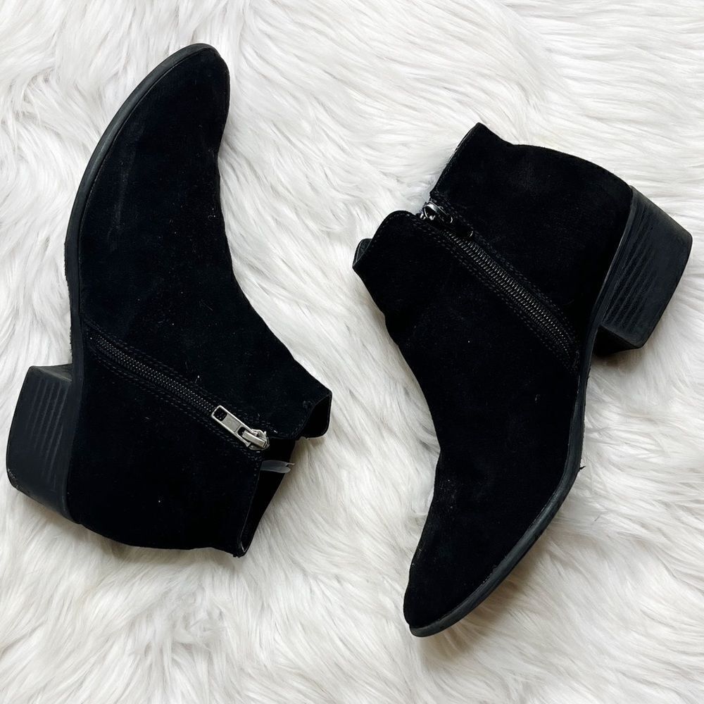 Mia Alex Suede Heeled Zip Up Ankle Booties Black Size 8.5